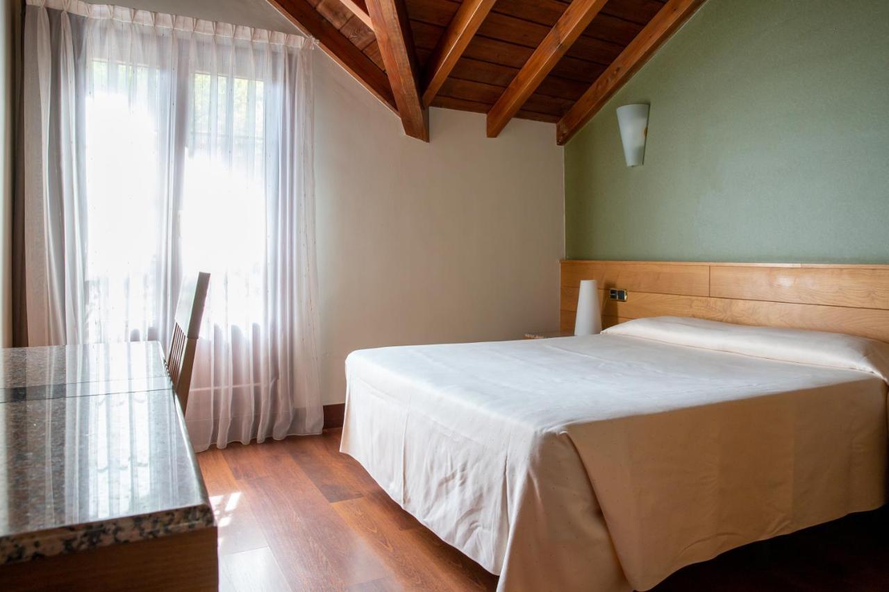 Adeko Hotel Barakaldo Kültér fotó